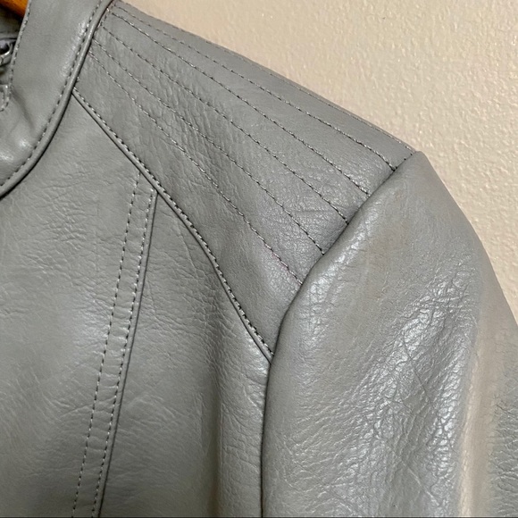 J2 faux leather light gray moto jacket - Picture 5 of 11